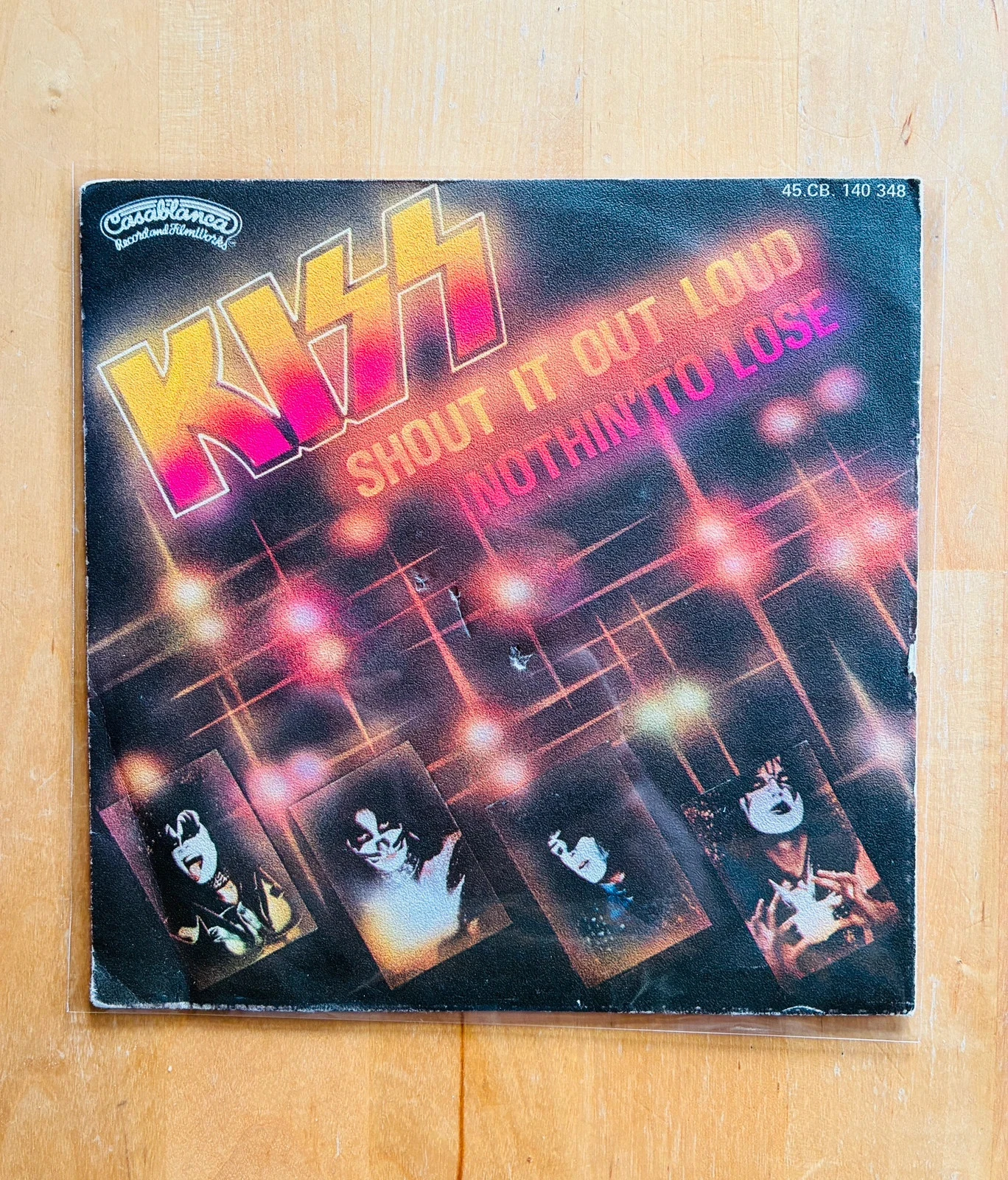Disque vinyle 45T KISS Shout it out loud.